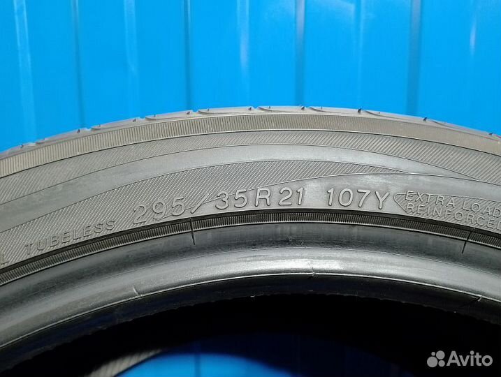 Yokohama Advan Sport V103 295/35 R21