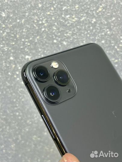 iPhone 11 Pro Max, 64 ГБ
