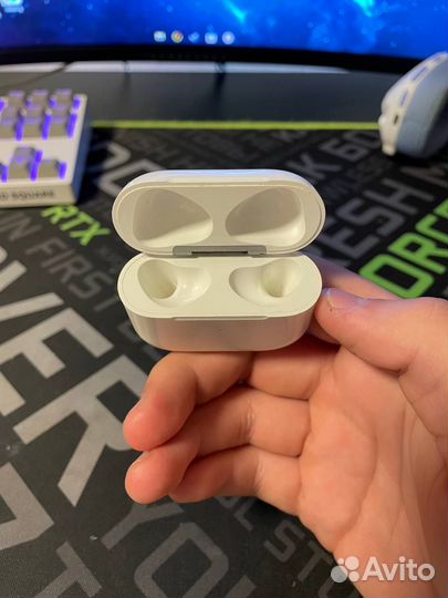 Кейс от наушников airpods 3 бу