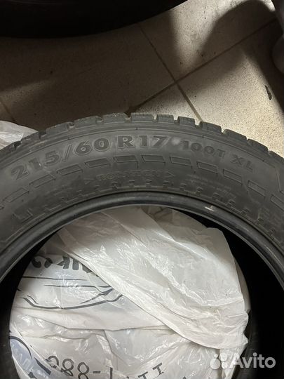 Nokian Tyres Hakkapeliitta 7 SUV 215/60 R17 100T