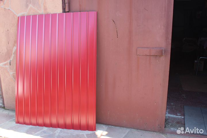 Профлист С 10 1.17 Красное вино. Профильная труба