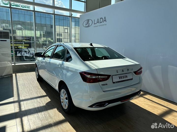 LADA Vesta 1.8 CVT, 2024