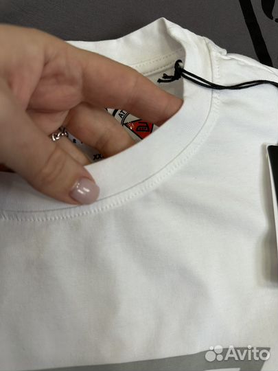 Футболка мужская Guess