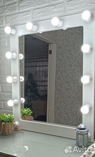 Гримерное зеркало