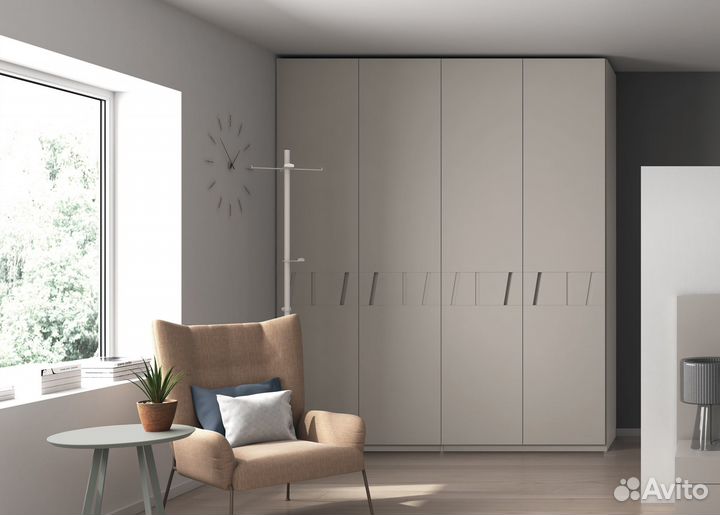 Шкаф распашной Встроенный