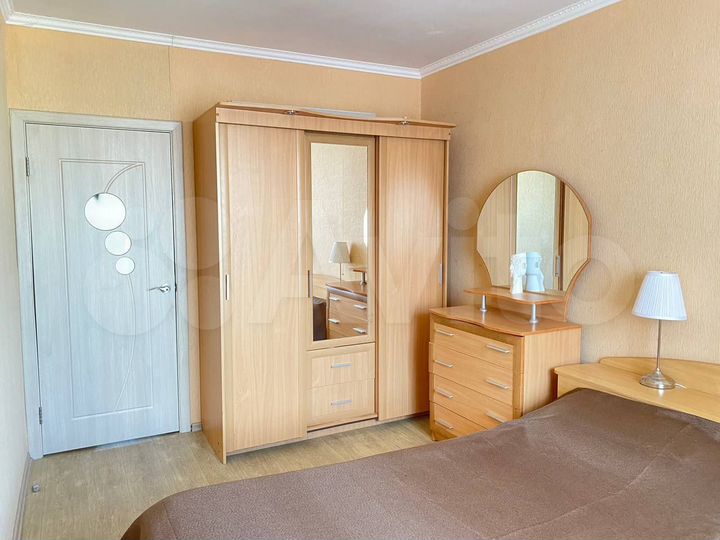 2-к. квартира, 56 м², 9/10 эт.