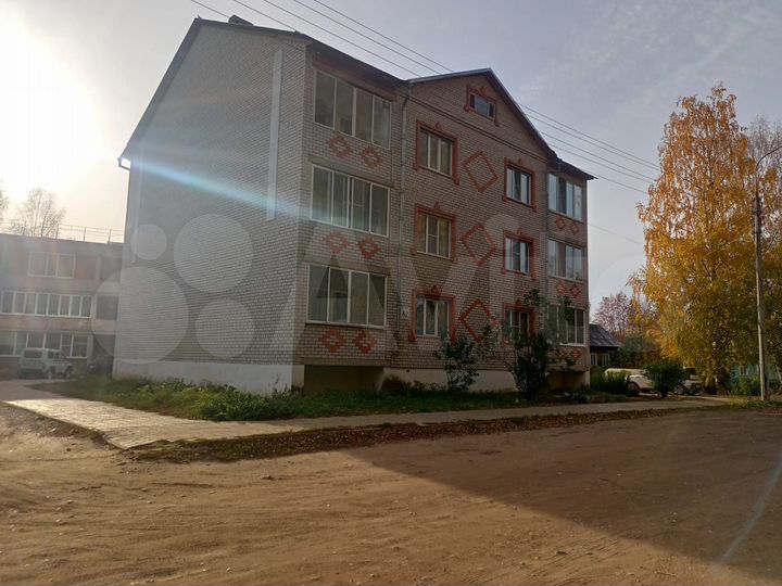 2-к. квартира, 78,3 м², 1/3 эт.