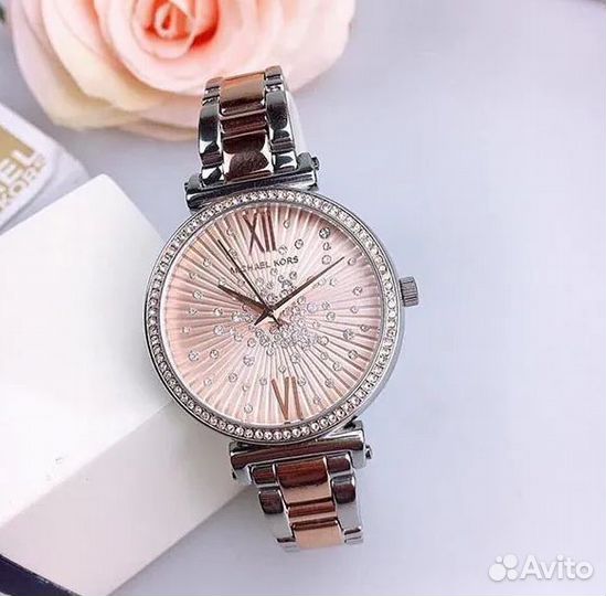 Часы женские MichaelKors MK3972