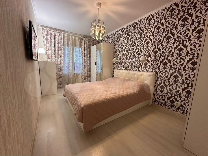 2-к. квартира, 70 м², 5/12 эт.