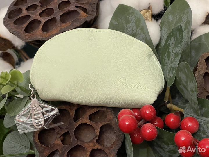 Ключница guerlain