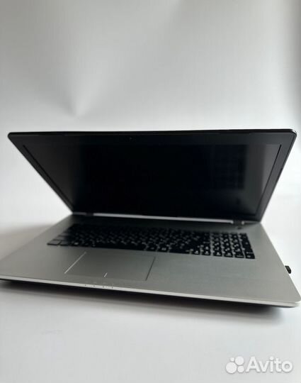 Asus N76VB i7 3630QM,8 гб,SSD+HDD 1280GB,GT 740M