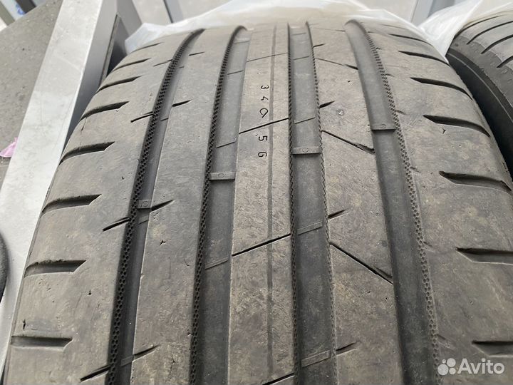 Nokian Tyres Hakka Black 2 245/40 R18 97Y