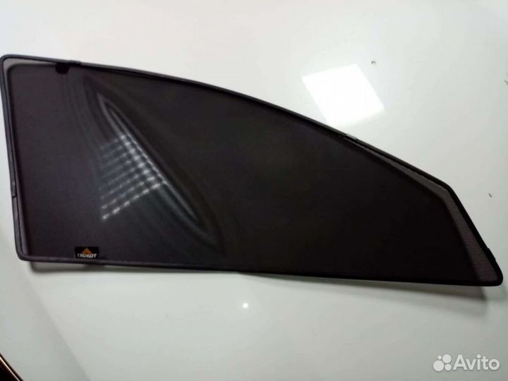 Каркасные шторки trokot на KIA optima