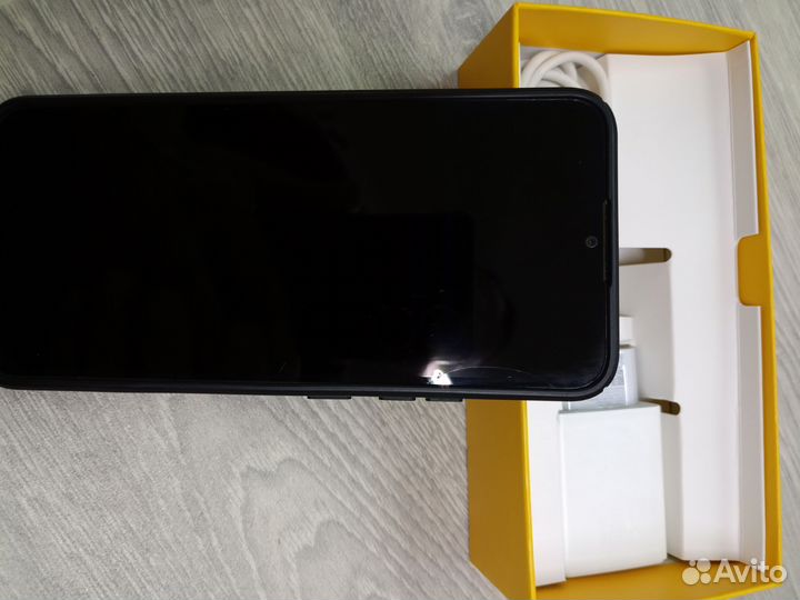 realme C11, 3/32 ГБ