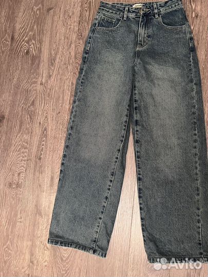 Джинсы annamore