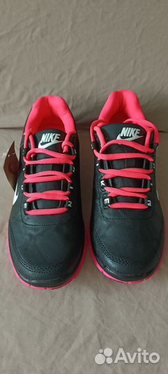 Кроссовки nike