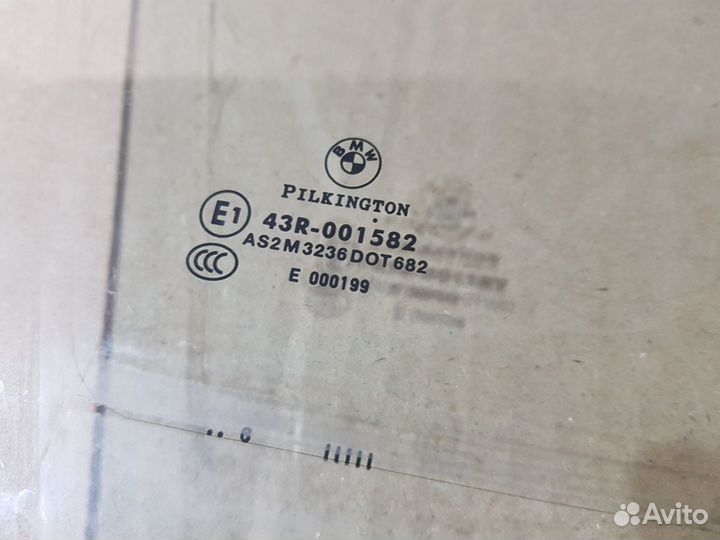 Стекло переднее правое Bmw 1-Series E87 N52B30A