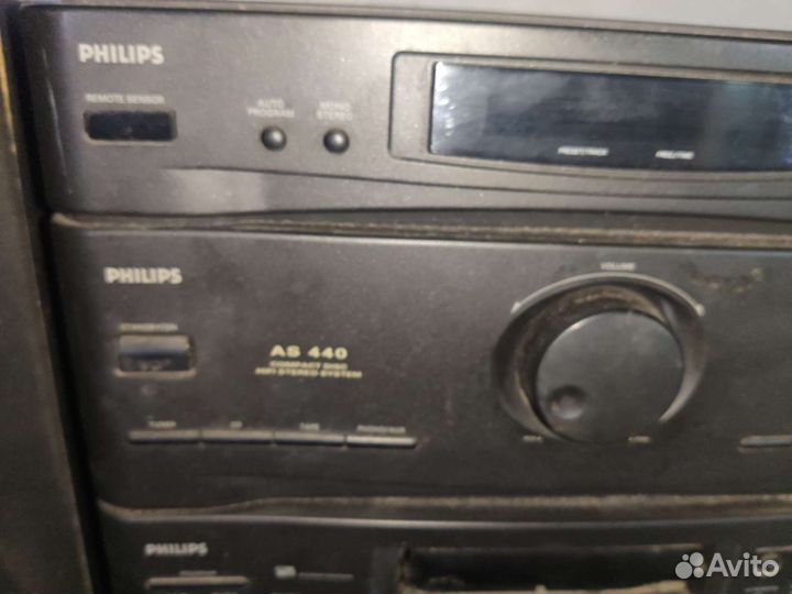 Музыкальный центр philips