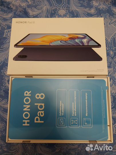 Honor pad 8