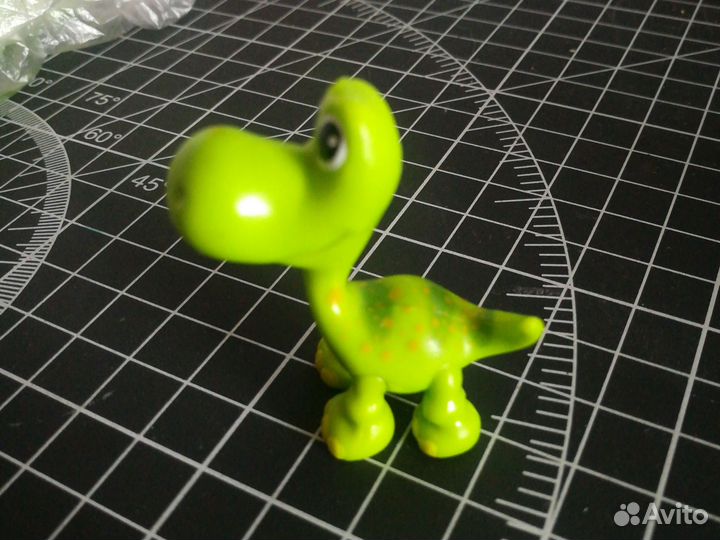 Мини-фигурка Pixar Mattel Арло