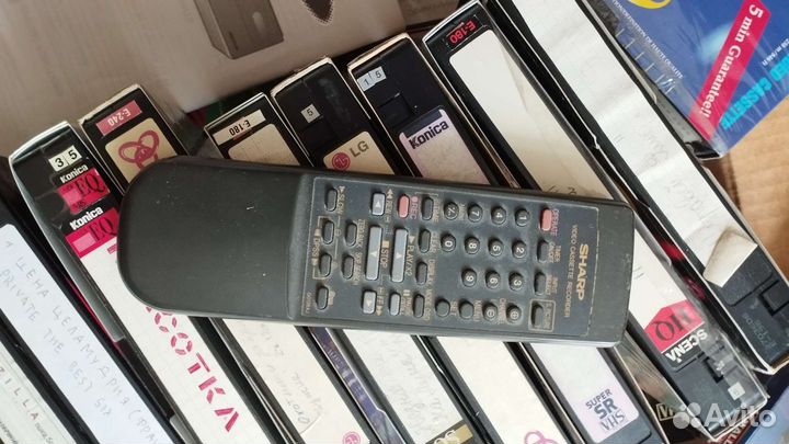 Видеомагнитофон Sharp MA 223
