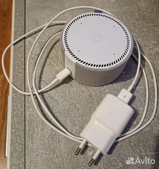 Док станция