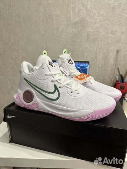 Nike KD Tray 5 X