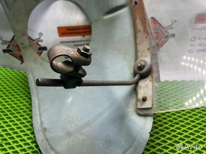 Ветровой щиток стекло Урал Днепр