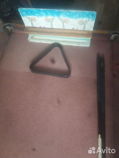 Бильярдный стол