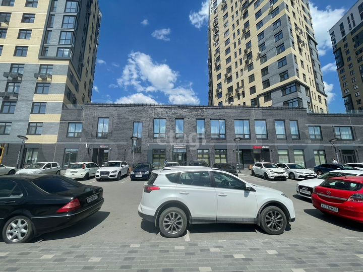 Продам торговое помещение, 113.1 м²