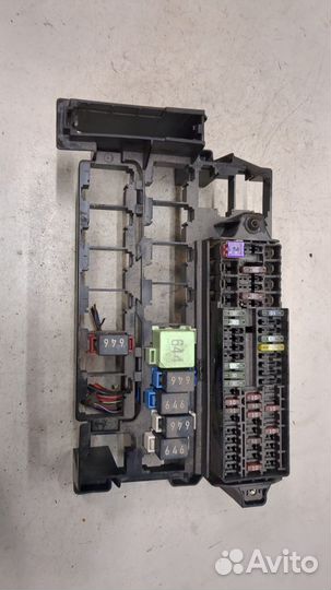 Блок реле Volkswagen Crafter 2016