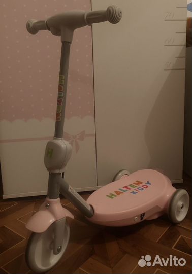 Электросамокат с мыльными пузырями