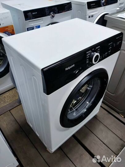 Cтиральная машина Hotpoint - 7 kg (Инвертор)