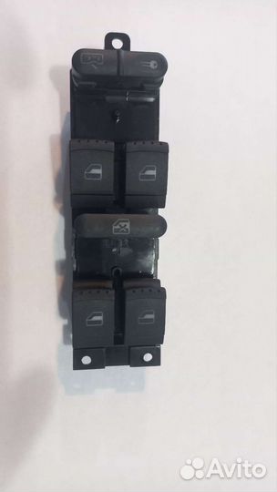 Блок управления стеклоподъемниками VW Passat B5