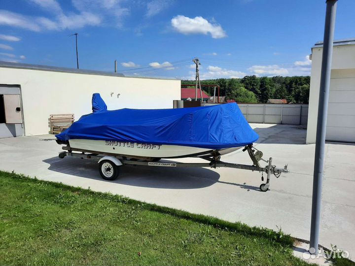 Моторное судно shuttle craft США