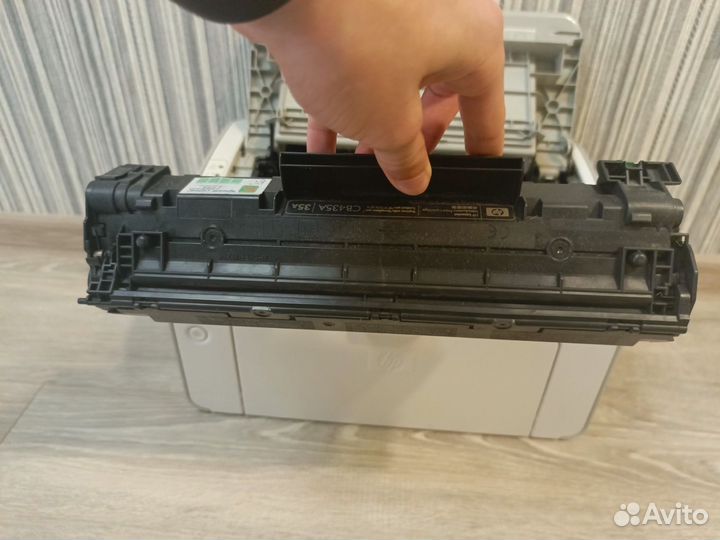 Принтер HP LaserJet P1005