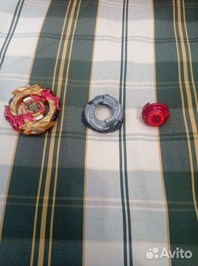 Волчок Beyblade не оригинал