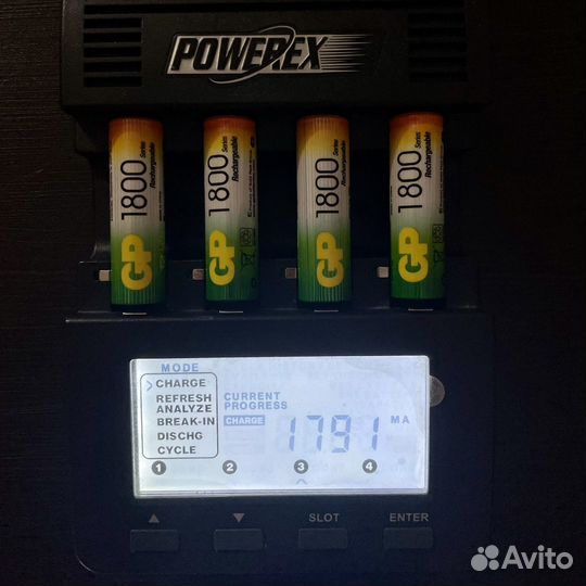 Зарядное устройство Powerex MH-C9000 + 4 gpaa 1800