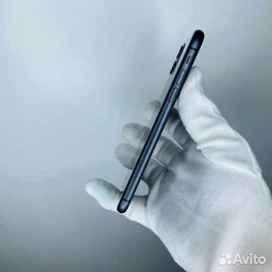 iPhone 11, 256 ГБ