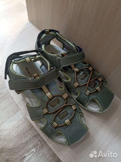 Сандалии детские для мальчиков новые