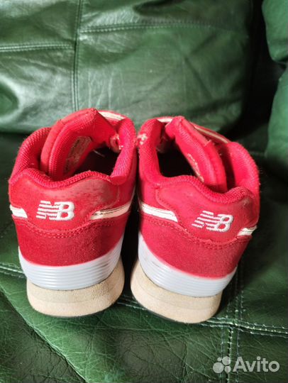 Кроссовки для девочки