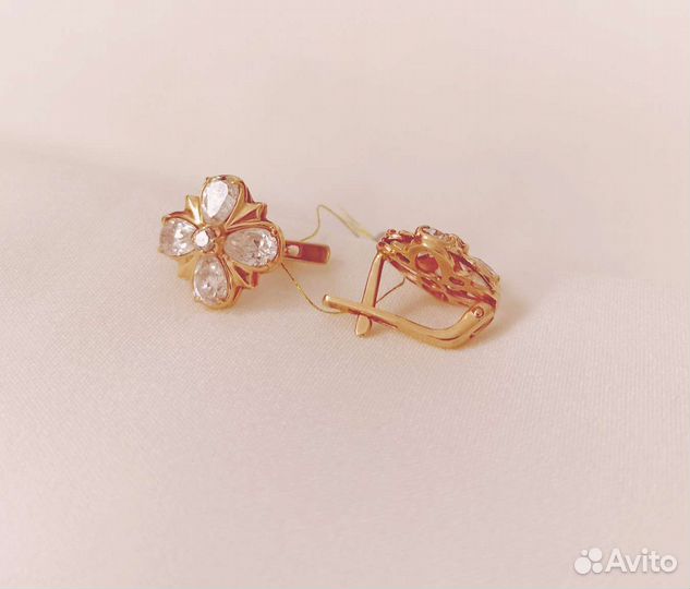 Золотые серьги (аб)