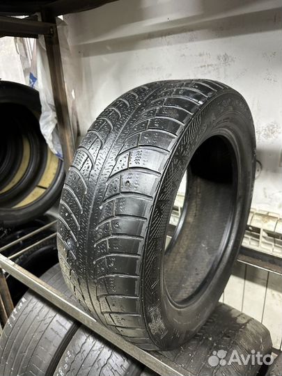 Gislaved Nord Frost 5 205/60 R16 96T