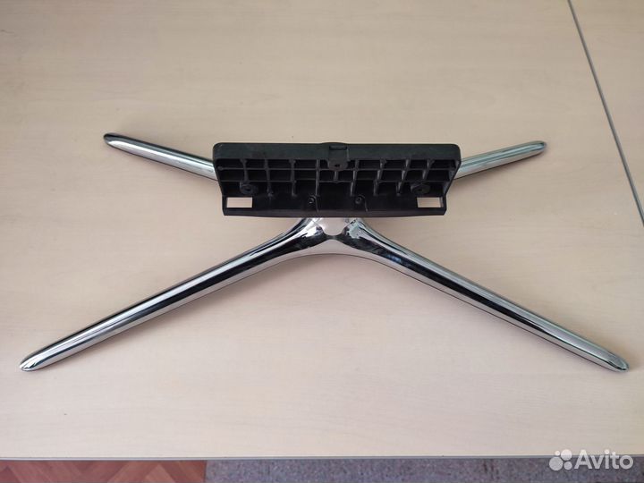 Подставка для телевизора