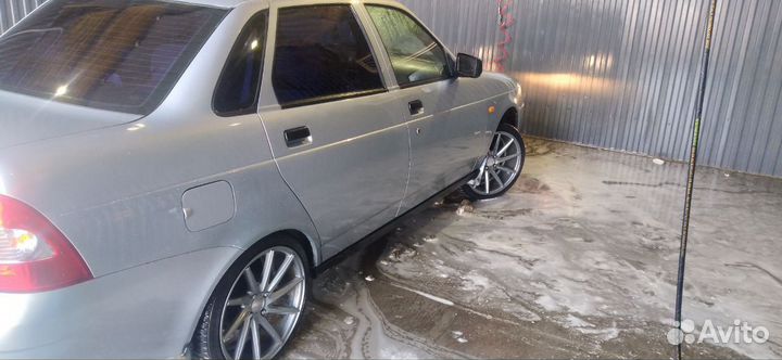 Диски литые r17