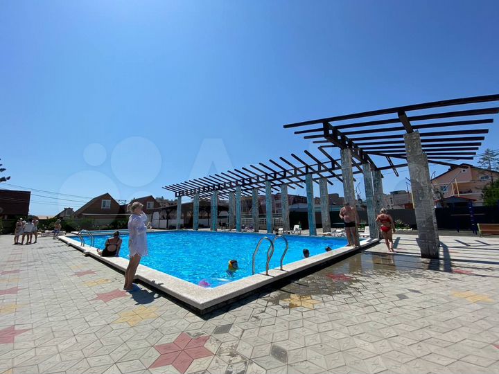 Дом 35 м² на участке 2 га