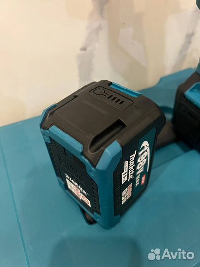 Аккумуляторный грузовой гайковерт Makita 3000 нм