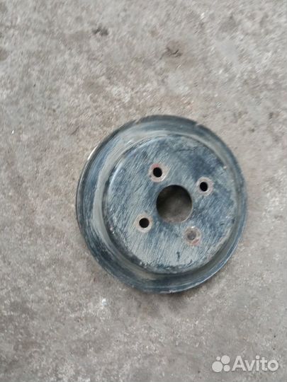 Шкив водяного насоса Mitsubishi Galant 8