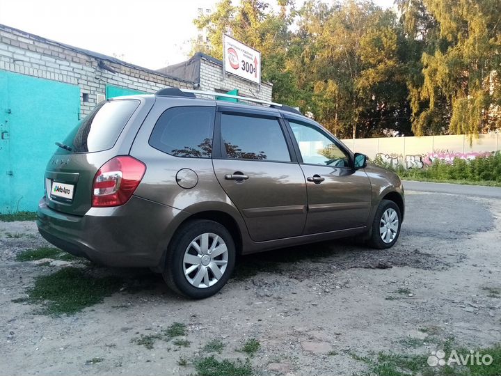 LADA Granta 1.6 МТ, 2021, 49 690 км