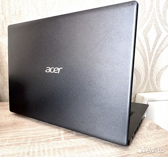 Ноутбук Acer на Ryzen3